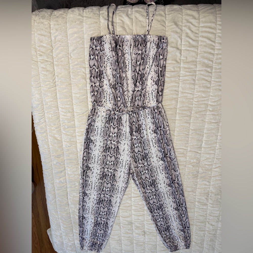 Amazon Women's Snake Print Strap Jumpsuit - White, Gray